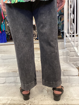 SLIM ANKLE POCKET PANT - BLACK