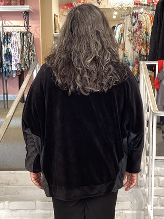 UT272B TUNIC - GRAPHITE