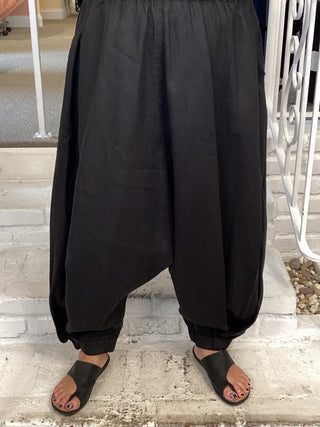 A OVIDA FUN PANT - BLACK