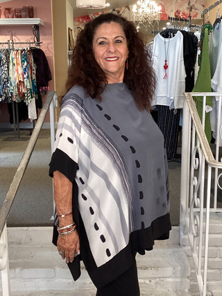KC9 Elia Crepe Tunic - Black/White/Gray Arial