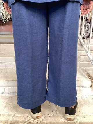 LINEN PLEAT BUTTON CAPRI-NAVY