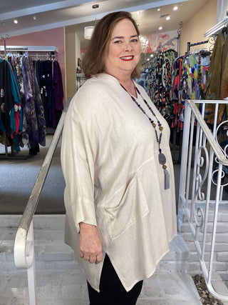 V 2 PKT Tunic – Linen Natural