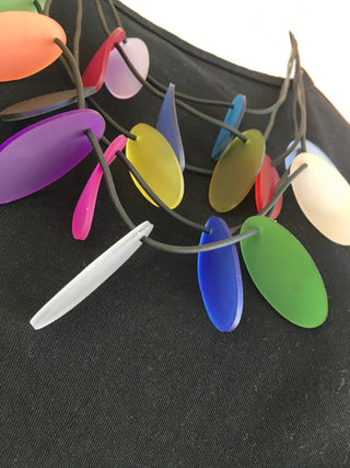 PETALE NECKLACE - MULTI