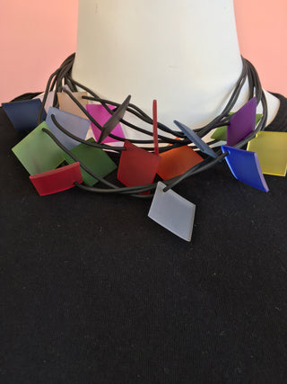 SQUARE NECKLACE - MULTI
