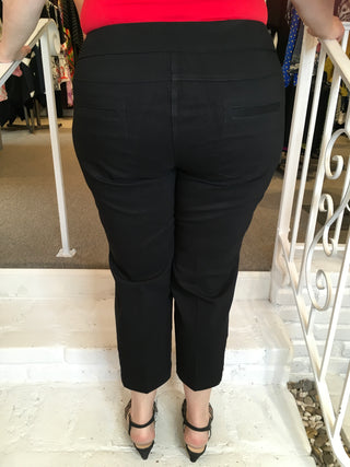 PULL ON CROP LADDER PANT - BLACK