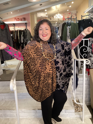 AT800R Cut Velvet Tunic in Regal Mix by Alembika