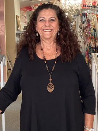 UNIQUE MEDALLION PENDANT NECKLACE