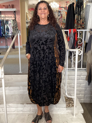 alembika velvet dress