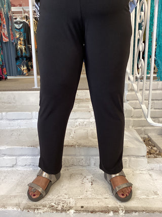 NARROW PANT MIDI - BLACK