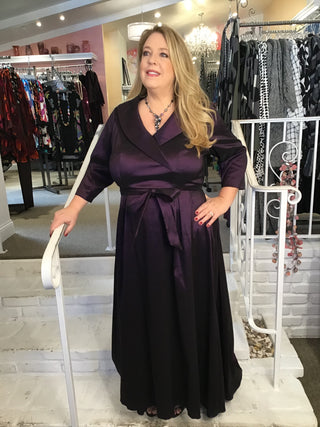 PORTRAIT COLLAR DRESS - PLUM