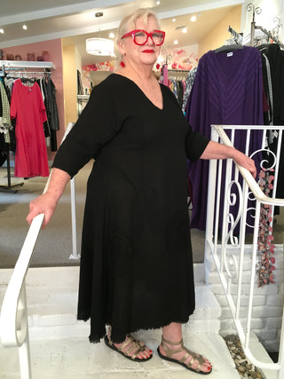 SWIRL DRESS - BLACK
