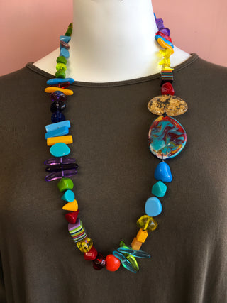N40 LONG NECKLACE MIX