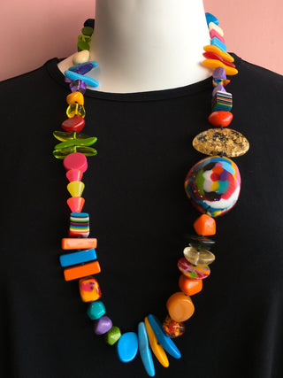 N40 LONG NECKLACE MIX